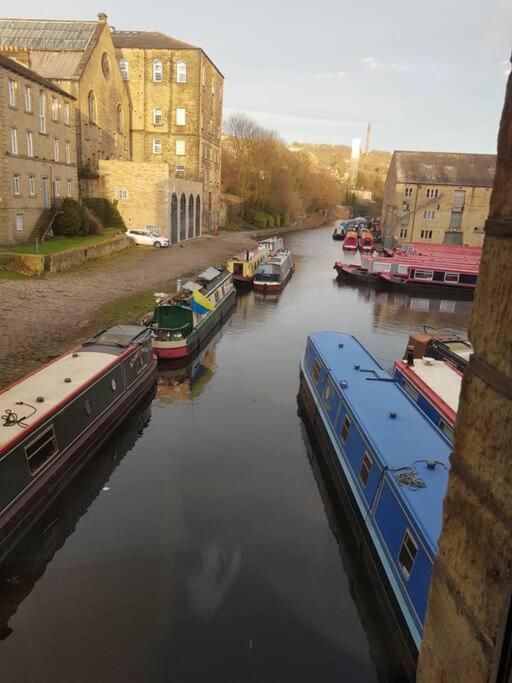 Bowie'S Abode Sowerby Bridge Εξωτερικό φωτογραφία
